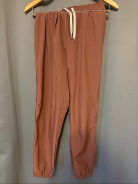 Vuori Rust-Colored Women's Jogger Track Pants